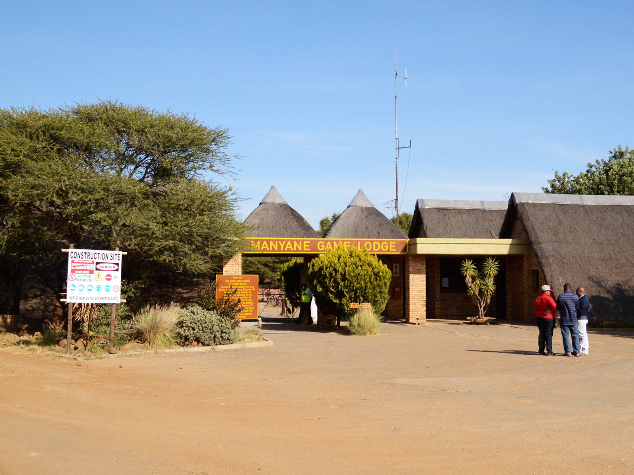 archimara manyane game lodge gate house, mafikeng